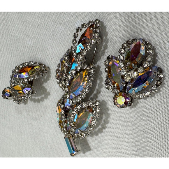 Vtg WEISS Parure Set Marquise Aurora Borealis Brooch Earrings Rhinestone - Picture 7 of 7
